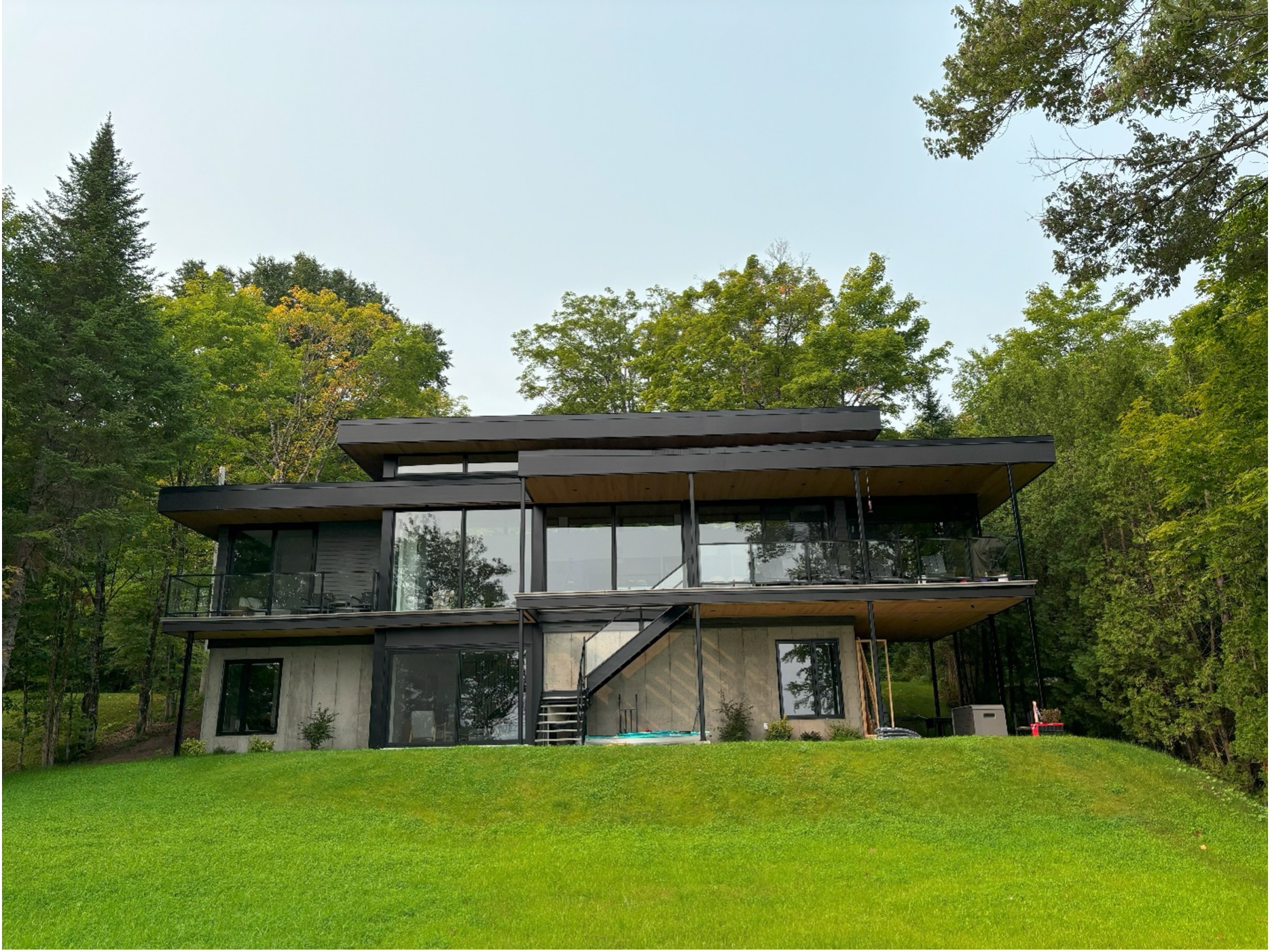 maison-prestige-lac-st-joseph-2022